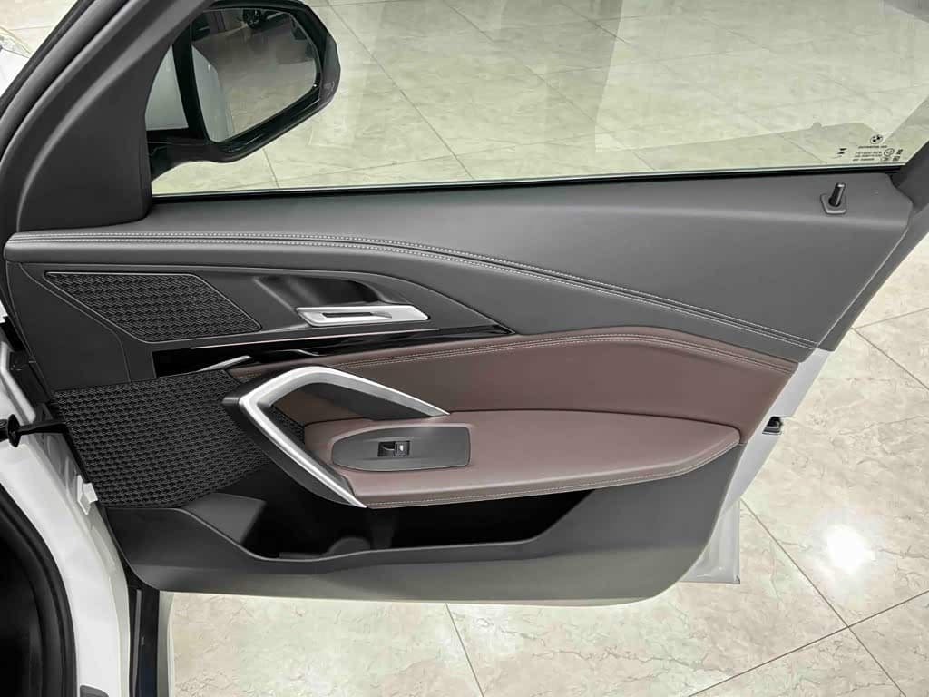 BMW X1 2024 — Фото 13/20