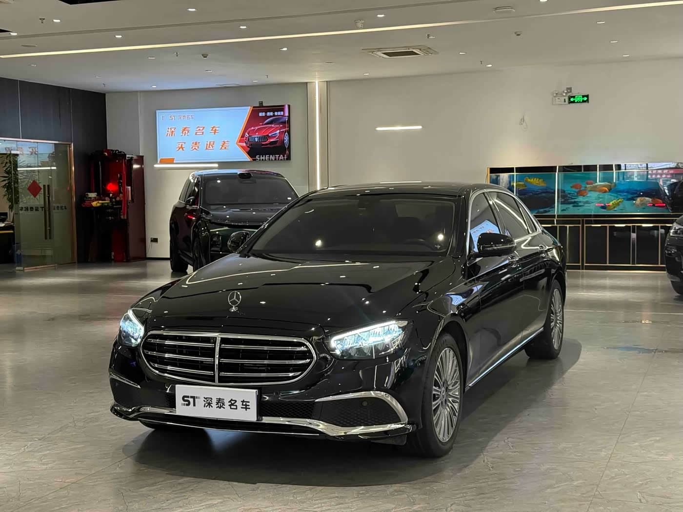 Mercedes-Benz E-Class 2023 — Фото 1/13