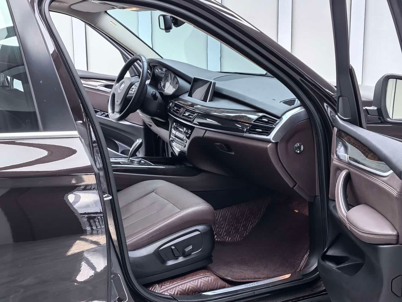 BMW X5 2015 — Фото 10/15