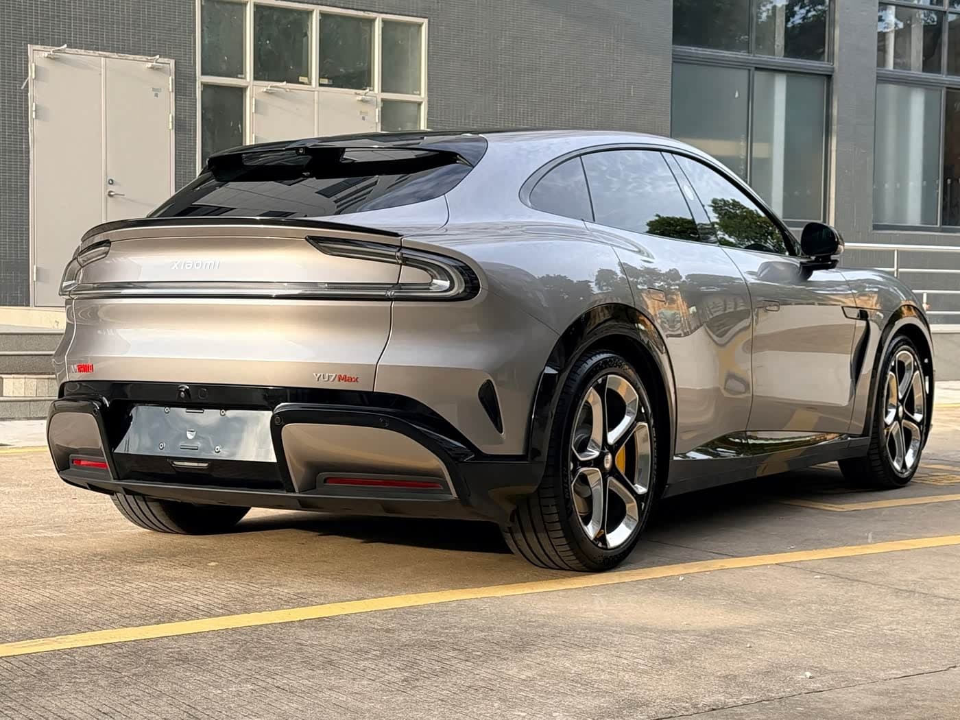 Xiaomi Auto Xiaomi YU7 2025 — Фото 6/9