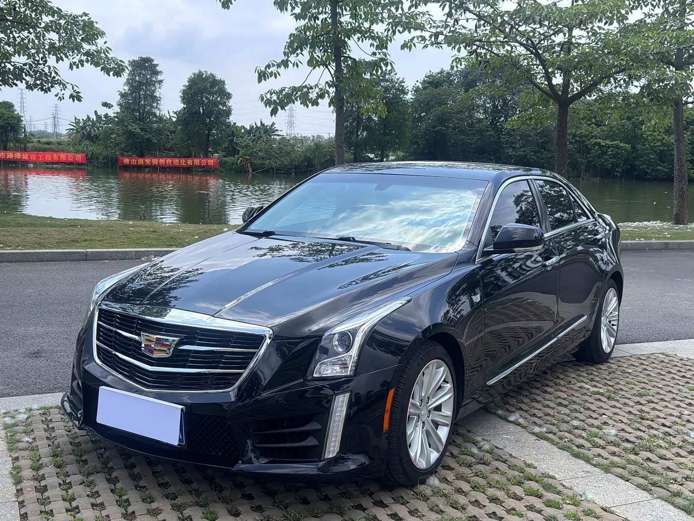 Cadillac ATS-L 2019 — Фото 1/14