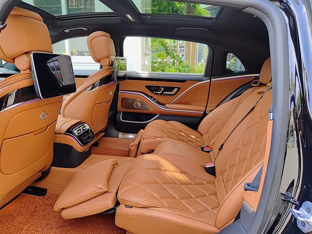Mercedes-Benz Maybach S-Class 2023 — Фото 8/11