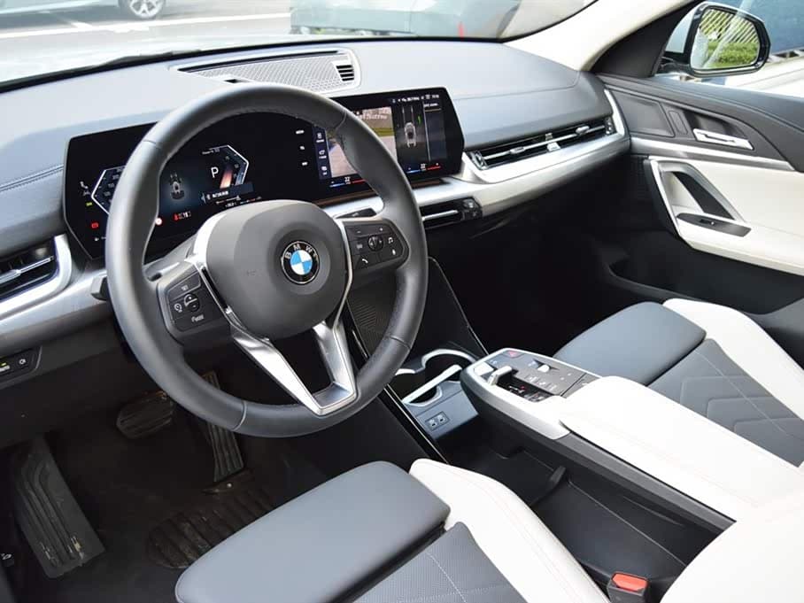 BMW X2 2025 — Фото 7/14