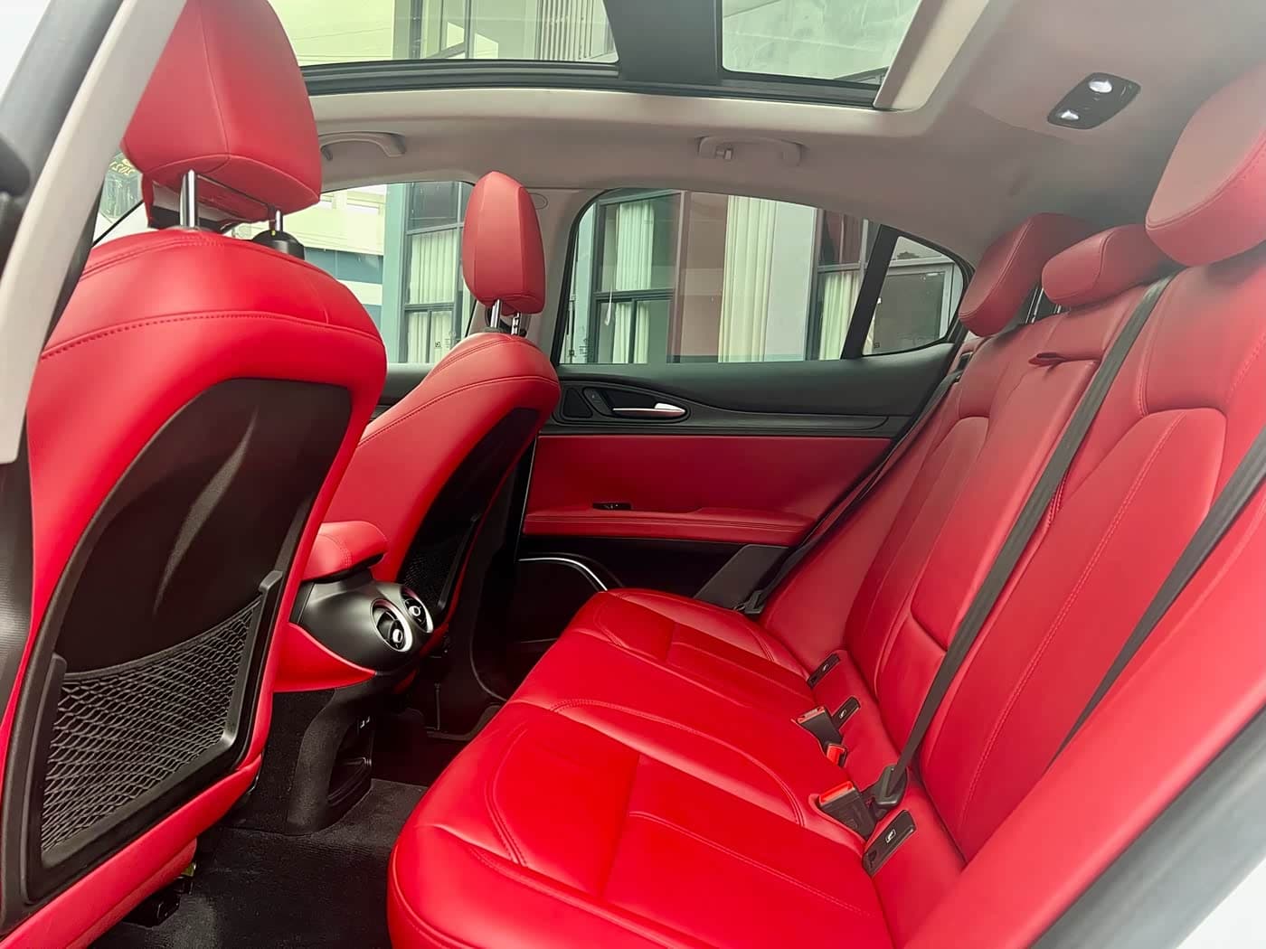 Alfa Romeo Stelvio 2019 — Фото 13/18