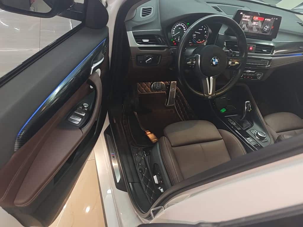 BMW X2 2023 — Фото 16/20