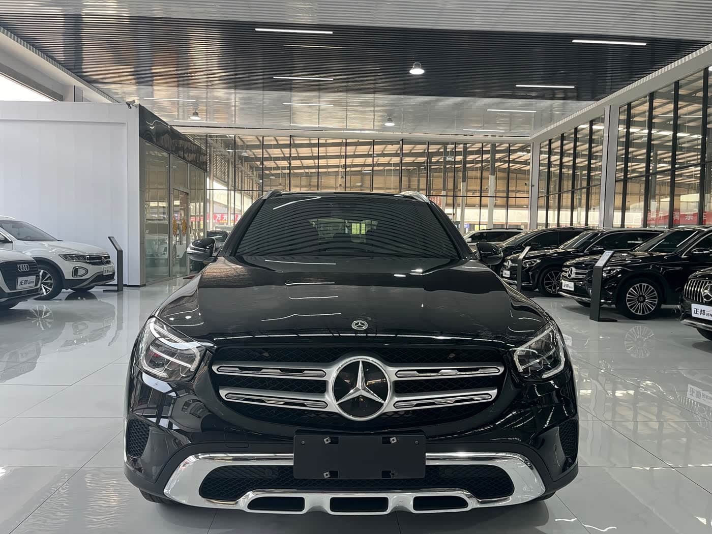 Mercedes-Benz GLC 2022 — Фото 2/18