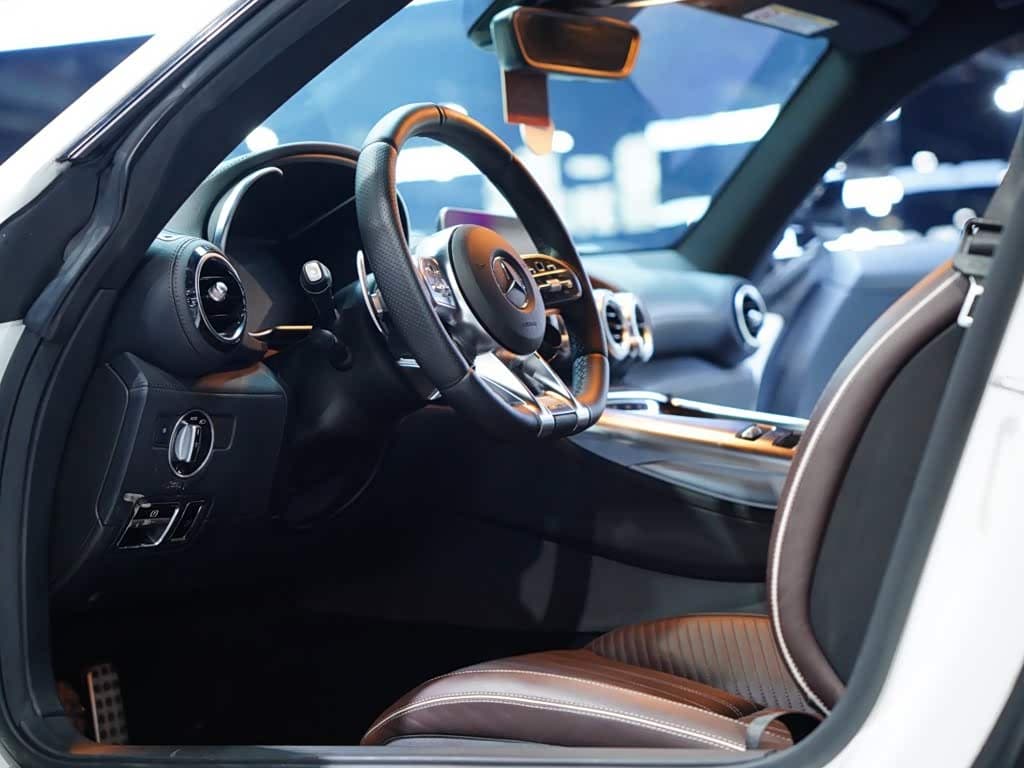 Mercedes-Benz AMG GT 2020 — Фото 12/20
