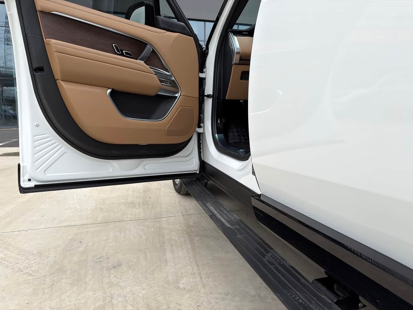Land Rover Range Rover 2023 — Фото 18/18
