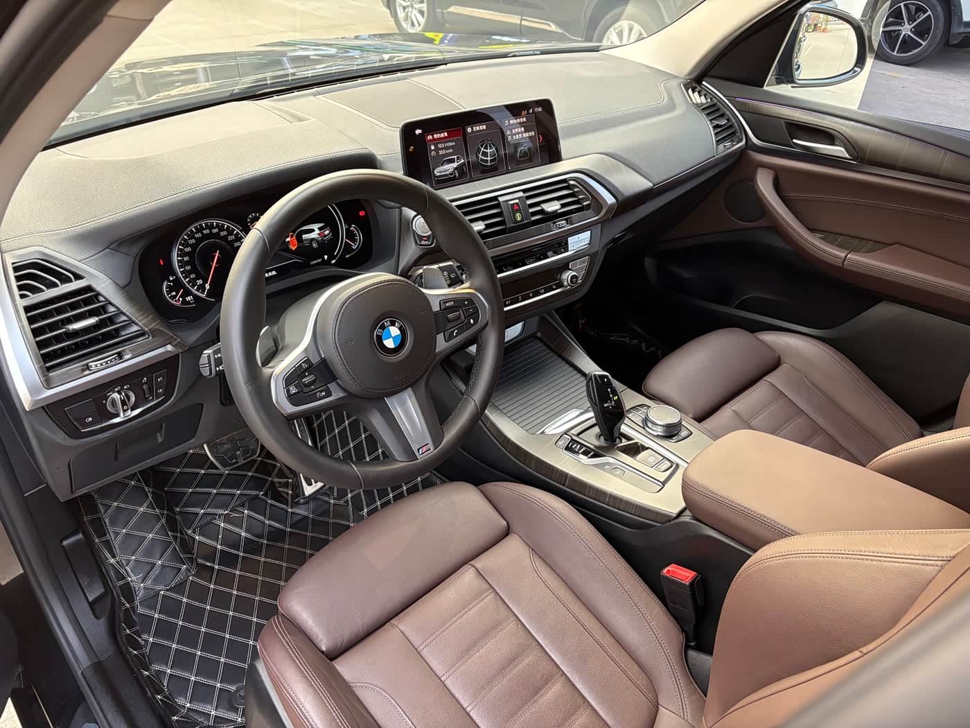 BMW X3 2019 — Фото 14/20