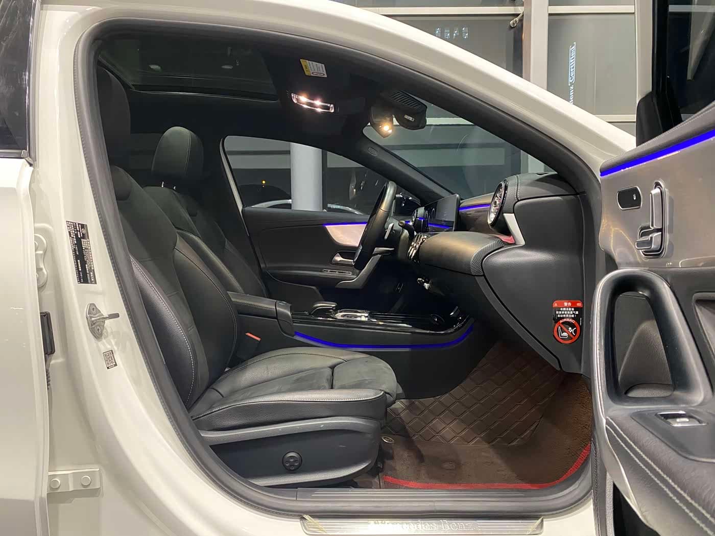 Mercedes-Benz A-Class 2020 — Фото 13/18