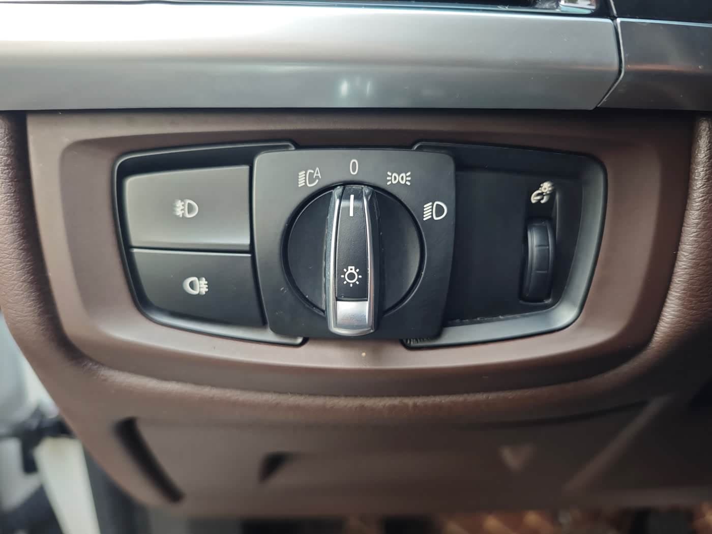 BMW X5 2015 — Фото 16/20