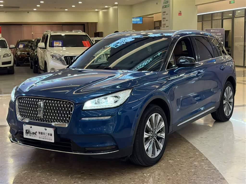 Lincoln Adventurer, 2020
