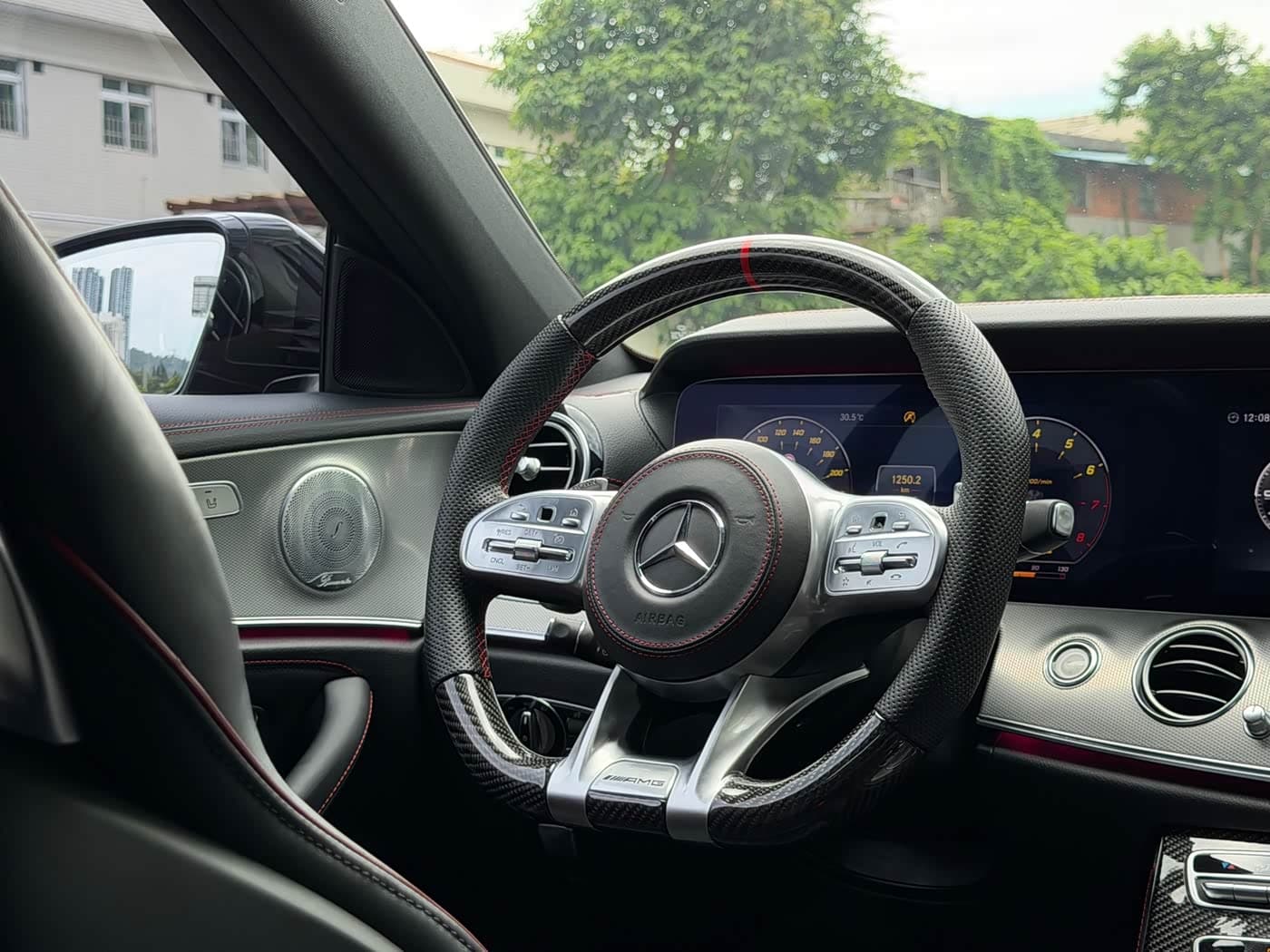 Mercedes-Benz E-Class AMG 2018 — Фото 10/15