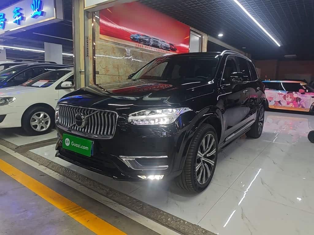 Volvo XC90 2020 — Фото 1/20