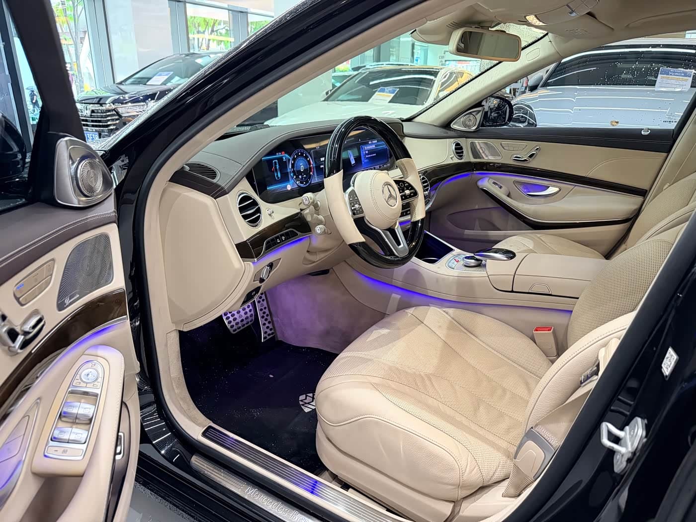 Mercedes-Benz Maybach S-Class 2016 — Фото 4/14