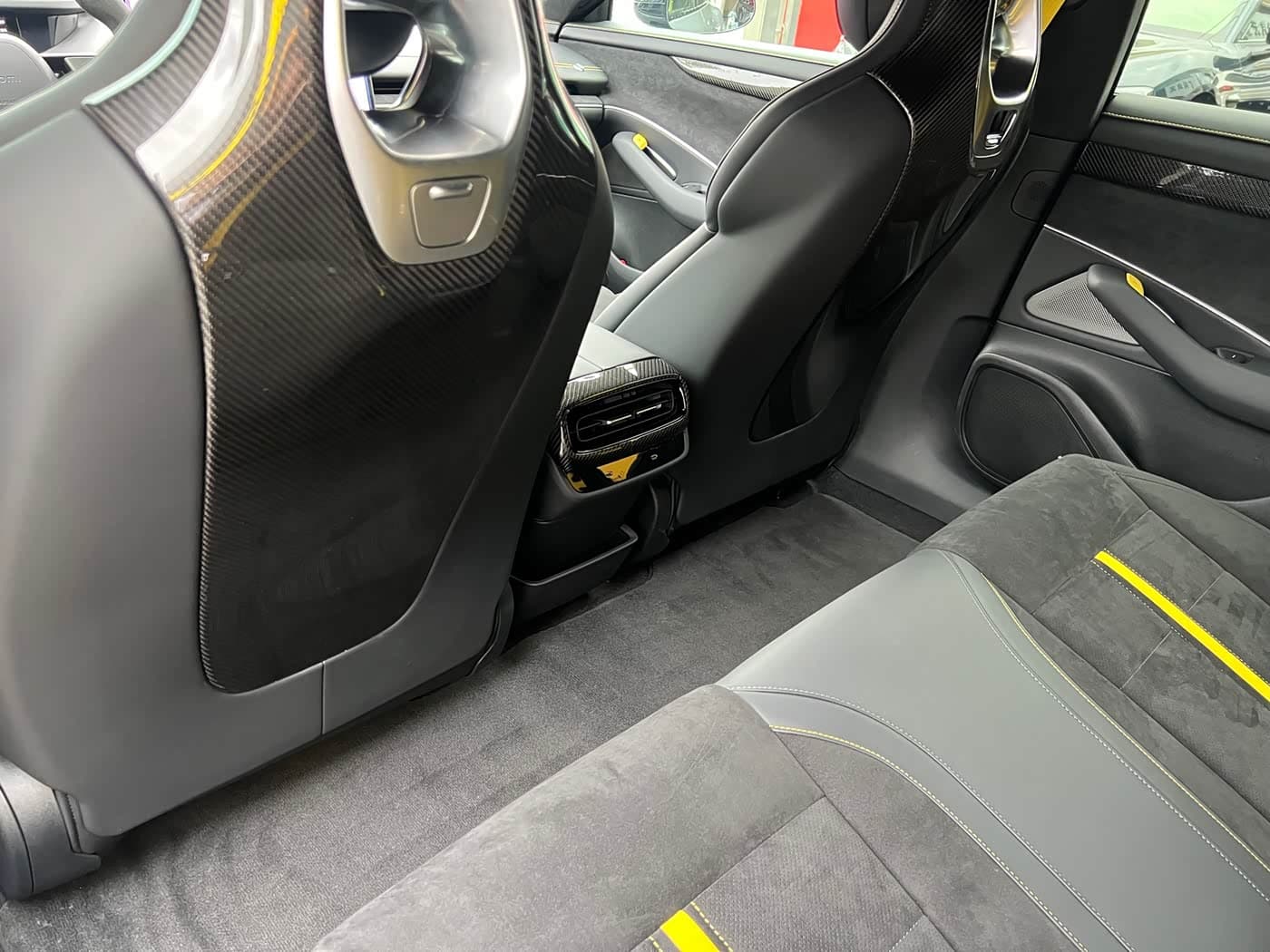 Xiaomi Auto Xiaomi SU7 Ultra 2025 — Фото 15/20