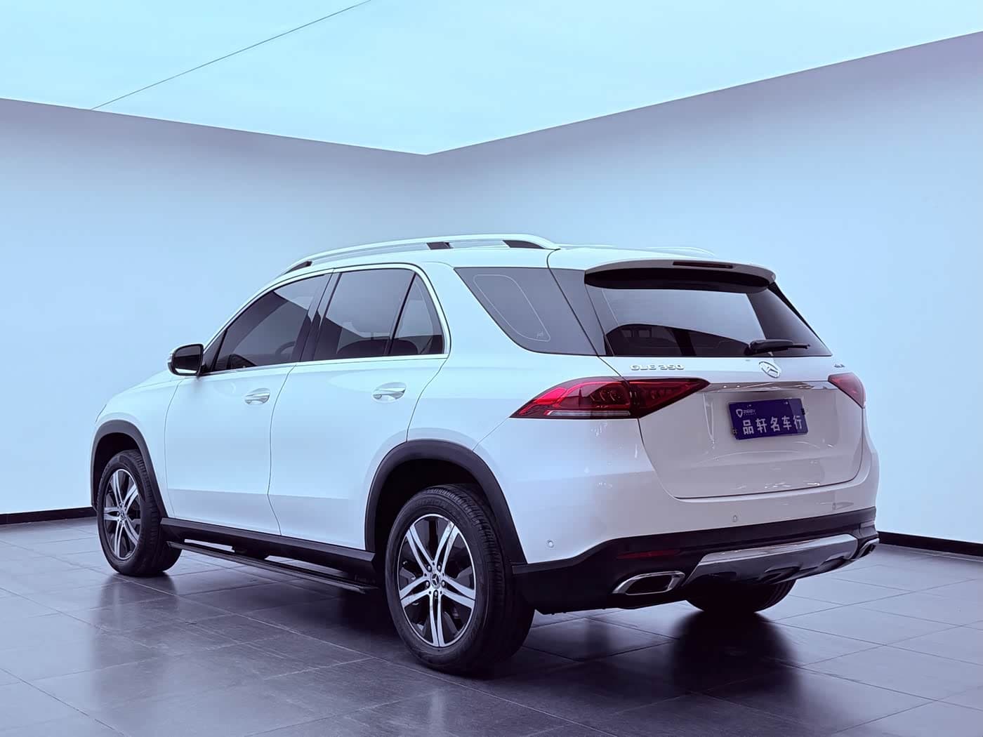 Mercedes-Benz GLE 2020 — Фото 6/20