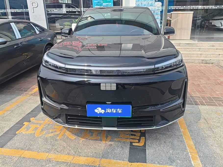 Geely Galaxy Galaxy M9 2025 — Фото 2/16
