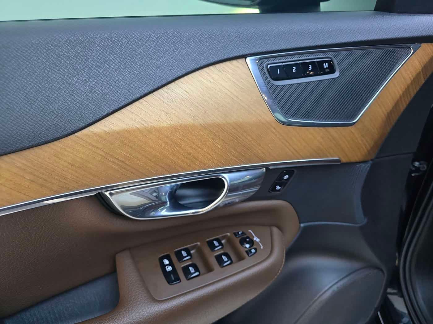 Volvo XC90 2020 — Фото 9/18