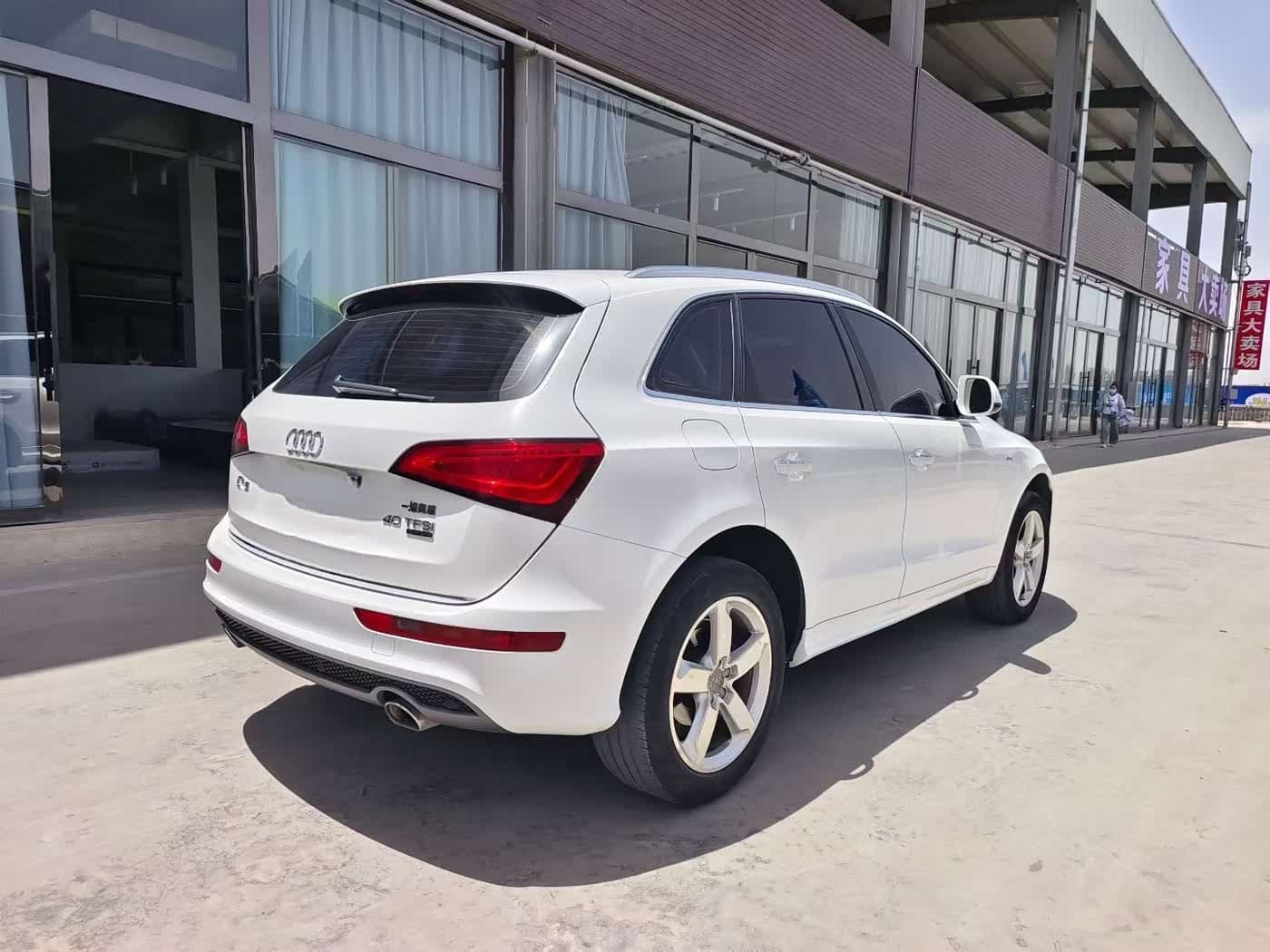 Audi Q5 2017 — Фото 6/10