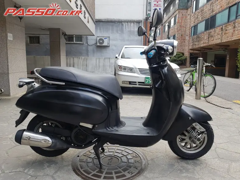 DNA Motors / Daelim Besbi 125