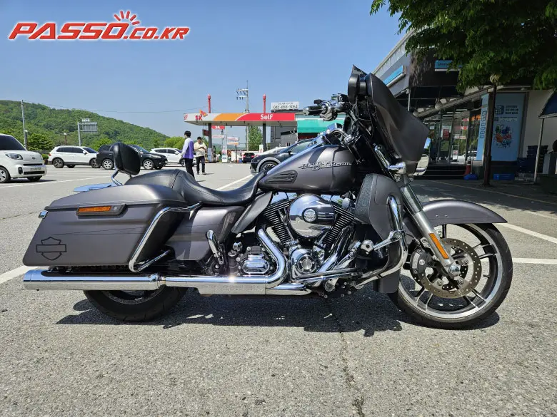 Harley-Davidson Street Glide