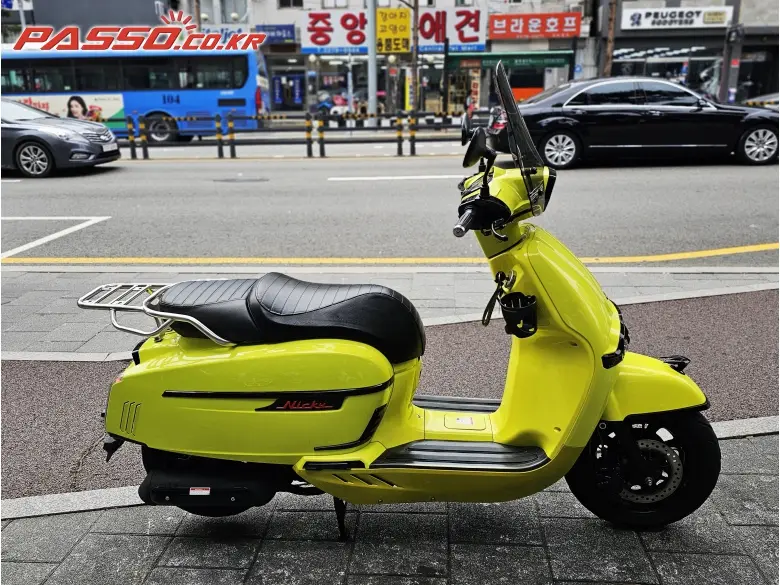 Victoria Niki 125