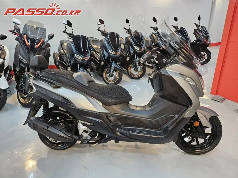 SYM Joymax Z 125 CBS