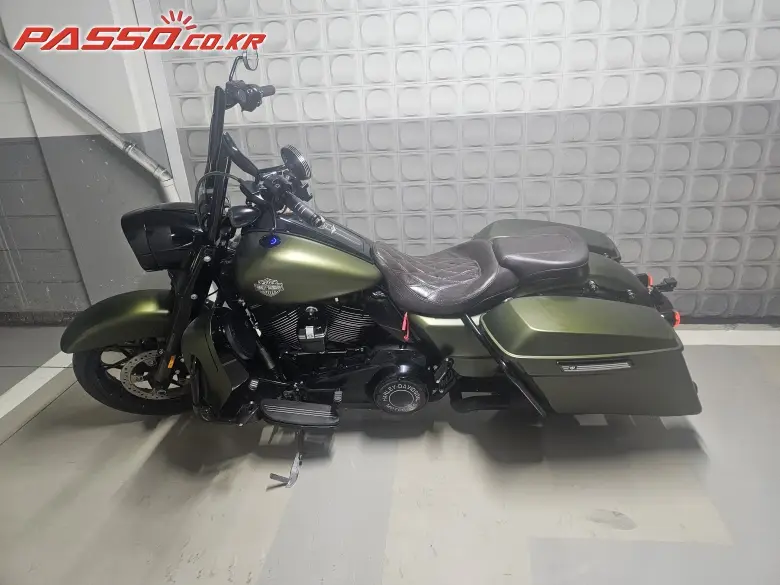 Harley-Davidson Road King Special