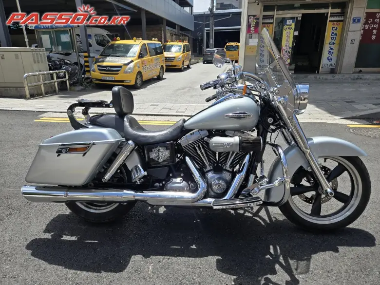 Harley-Davidson Dyna Switchback