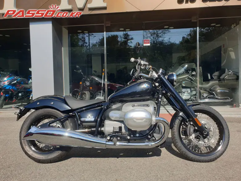 BMW R 18