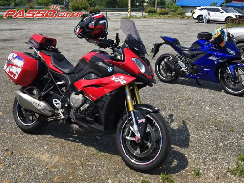 BMW S 1000 XR