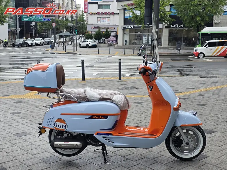 Victoria Niki 125