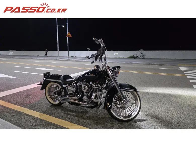 Harley-Davidson Softail Deluxe