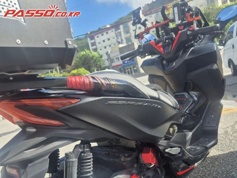 Honda Forza 350