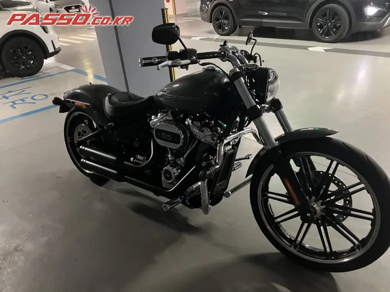 Harley-Davidson Breakout 114