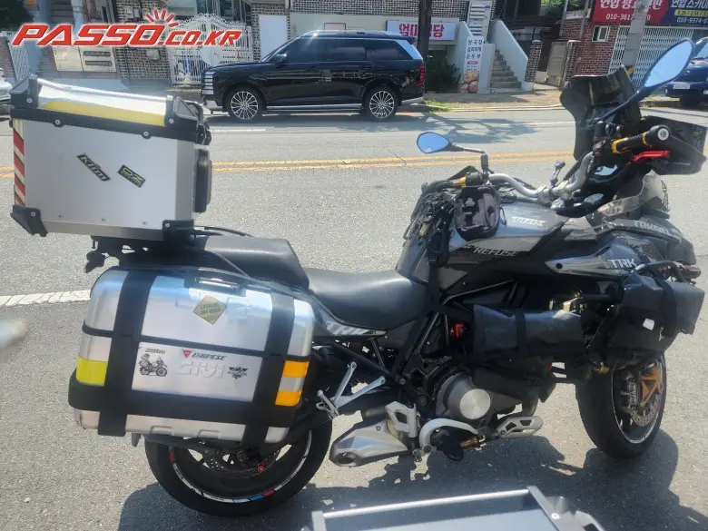 Benelli TRK 502 X
