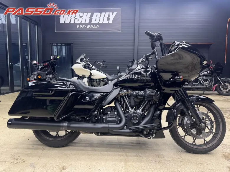 Harley-Davidson Road Glide ST