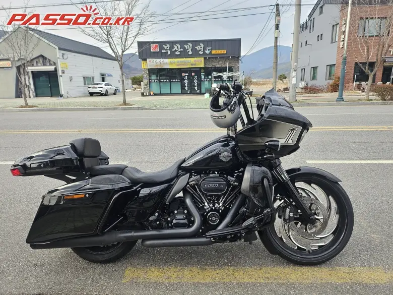 Harley-Davidson Road Glide Special