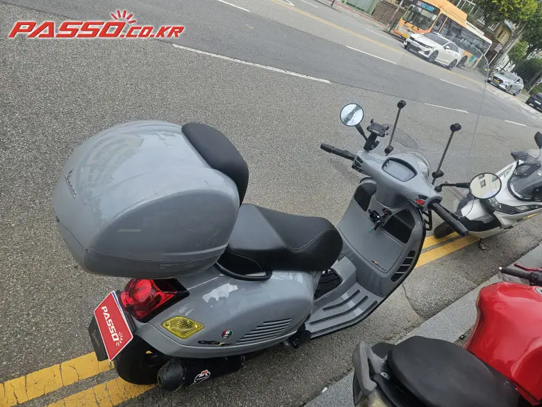 Vespa GTS 300 Super Tech