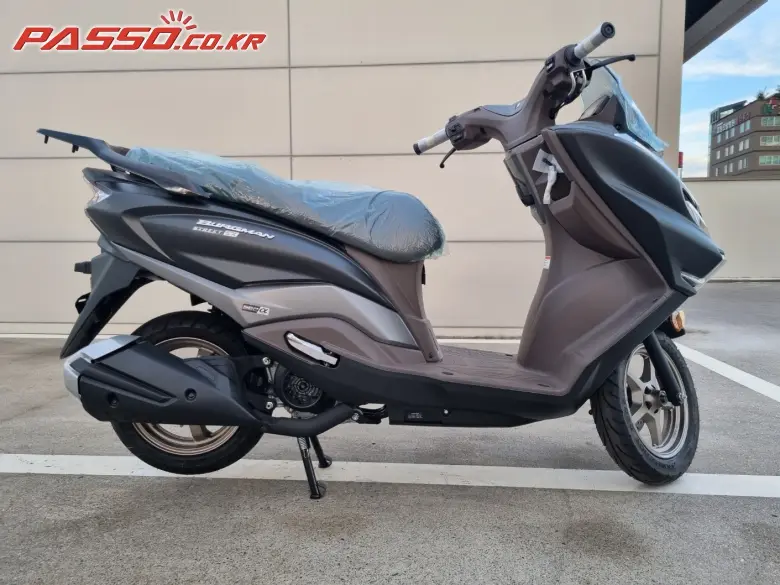 Suzuki Burgman Street 125 EX
