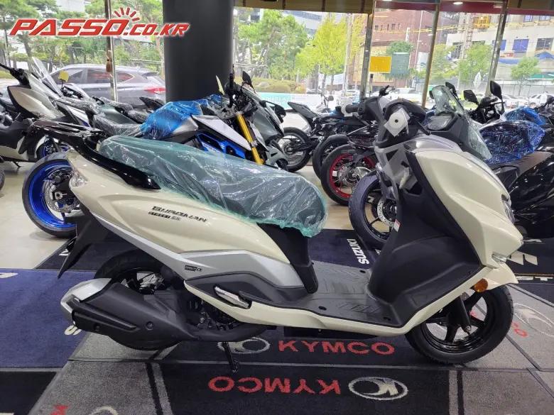 Suzuki Burgman Street 125 EX