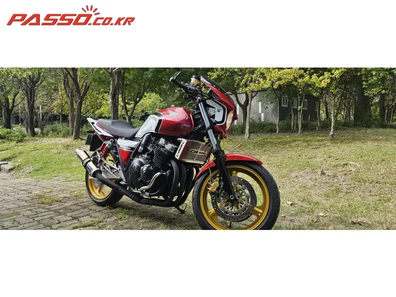 Honda CB 400 SF