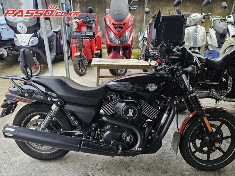 Harley-Davidson Street 750