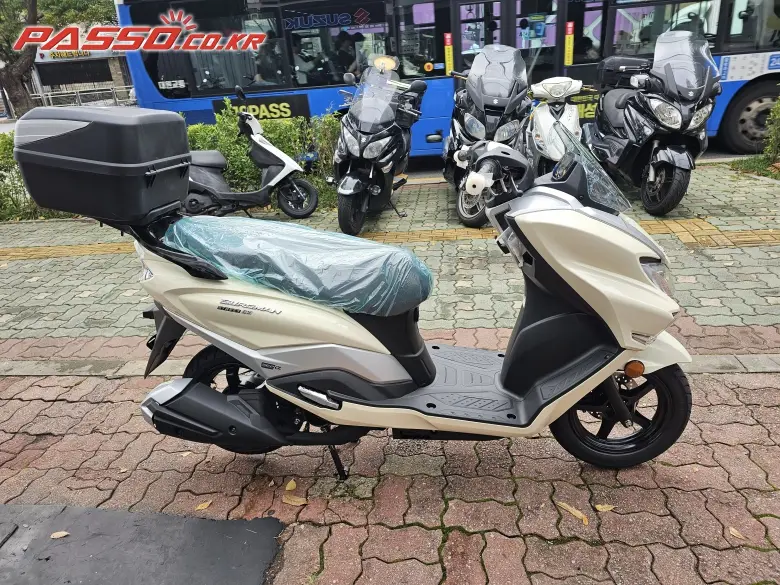 Suzuki Burgman Street 125 EX