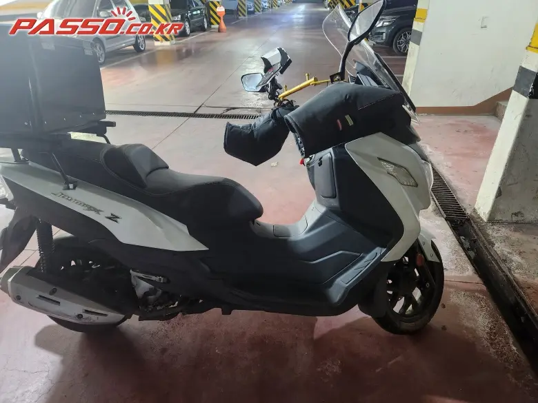 SYM Joymax Z 125 CBS