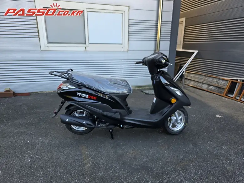 DNA Motors / Daelim VF 100 R