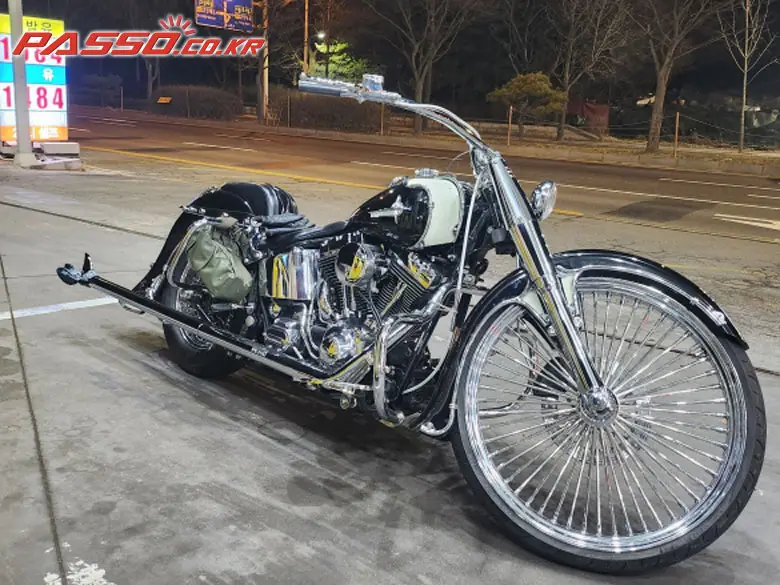 Harley-Davidson Softail