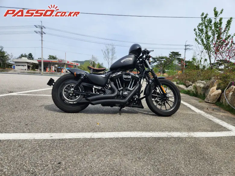 Harley-Davidson Iron 883