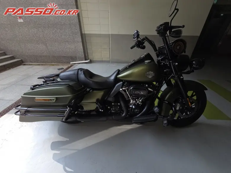 Harley-Davidson Road King Special